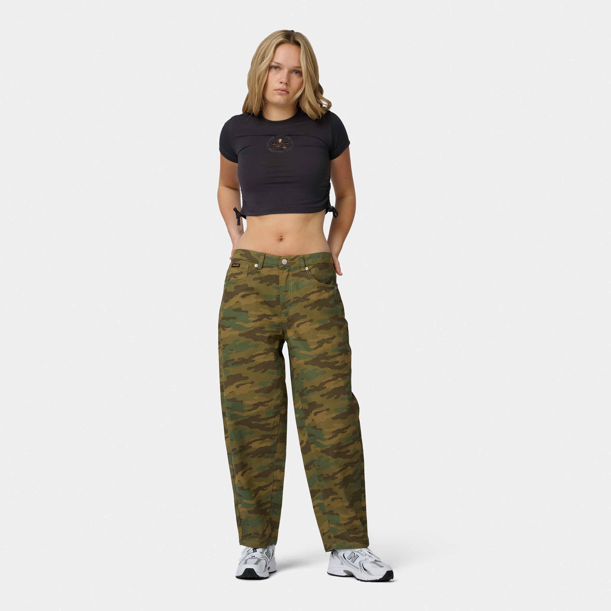 Ringed Flower Tie T-Shirt - Image 5